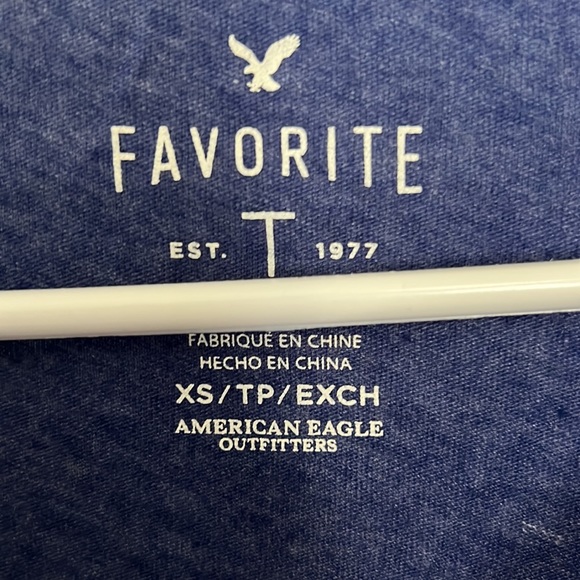 NWT American Eagle women’s long sleeve T-shirt. Size extra small. - Picture 4 of 5